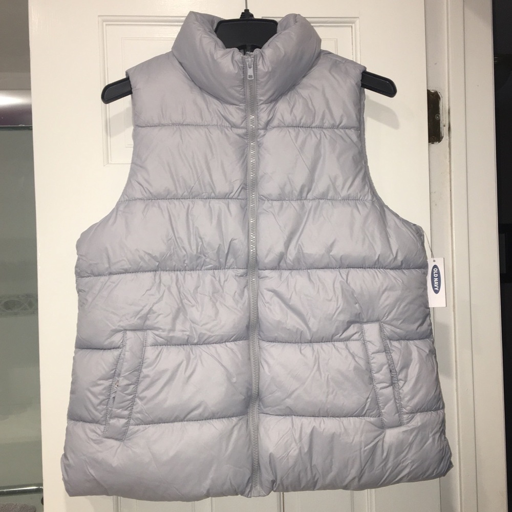 Old Navy - Gray Puffy Vest